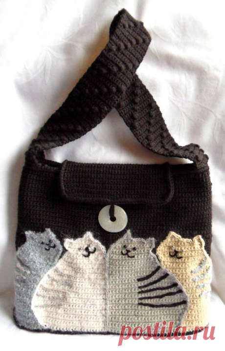 Вязанная крючком сумка Коты – HandMade39.ru Вязанная крючком сумка Коты - мастер-класс. Коты - рисунок-схема. Как связать ручку и овальное дно сумки. вязаные сумки авторской работы заказать, купить.