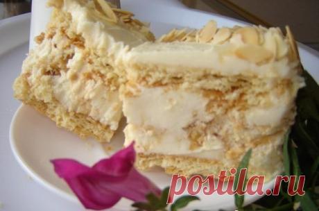 НЕВЕРОЯТНО ВКУСНЫЙ ТОРТ 🍰 Вот мой рай на сегодняшний день Нам понадобится: Для песочного теста: ● 2 желтка ● 180 гр сахара ● 150 гр сливочного масла маргарина ● 1 ст.ложка водки или ром ● 1 пачка разрыхлителя ● 400 гр муки-500 гр все зависит от вашей муки ● 1-2 ст.ложки сметаны Для безе: ● 4 белка (Для своего торта я взяла 6 белков) ● 1 ст рубленных грецких орехов или лесные орешки ● 1 ст.ложка картофельного крахмала (не обязательно) ● 200 гр сахара.(300 гр) Крем: ● 500 мл.молока ● 4 ст.л.муки…