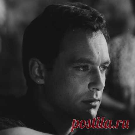 Морис Роне