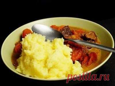Как приготовить мясо с морковью - рецепт, ингридиенты и фотографии