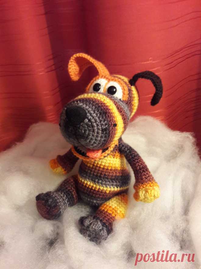PDF Пёсик по имени Лайк. FREE amigurumi crochet pattern. Бесплатный мастер-класс, схема описание для вязания игрушки амигуруми крючком. Вяжем игрушки своими руками! Щенок, собака, собачка, dog, puppy, hund, köter, cachorro, pies, perro, cão. #амигуруми #amigurumi #amigurumidoll #amigurumipattern #freepattern #freecrochetpatterns #crochetpattern #crochetdoll #crochettutorial #patternsforcrochet #вязание #вязаниекрючком #handmadedoll #рукоделие #ручнаяработа #pattern #tutorial #häkeln #amigurumis