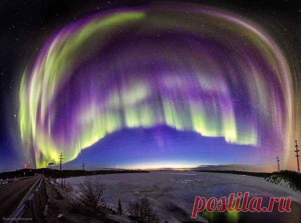 Original: http://cs543101.vk.me/v543101554/1c1c4/1RfE7FRHtto.jpg