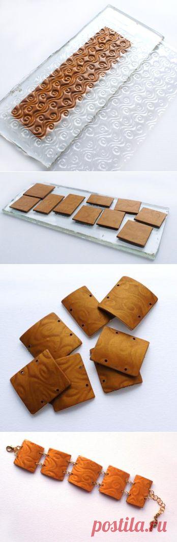 Оригинальный глиняный браслет