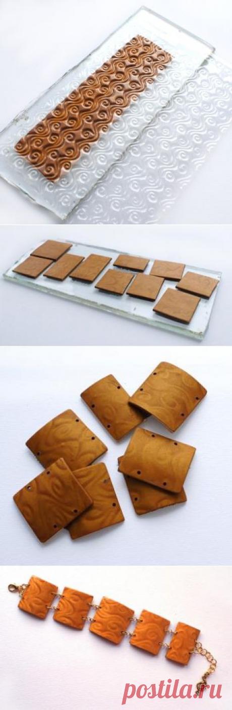 Оригинальный глиняный браслет