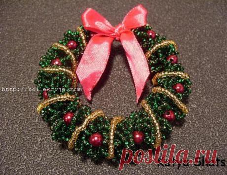 Новогодний венок из бисера | Своими руками