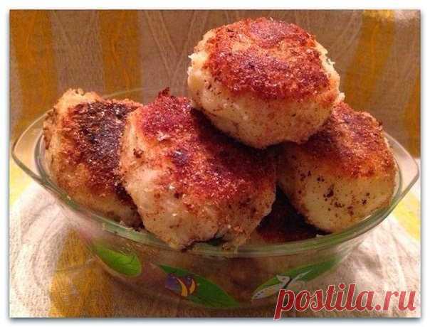 Постные картофельные котлеты с грибами / Изысканные кулинарные рецепты