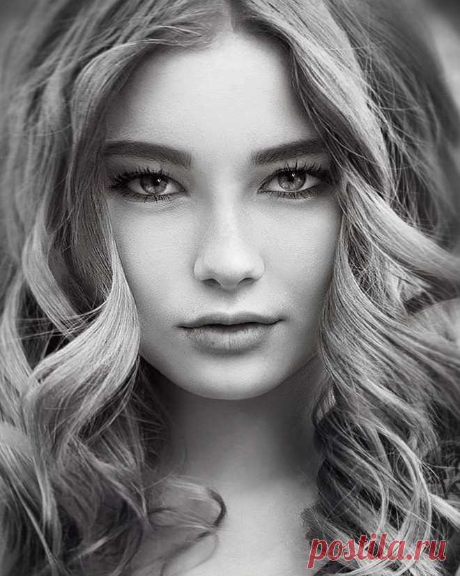 Erika. Фотограф Kerry Moore