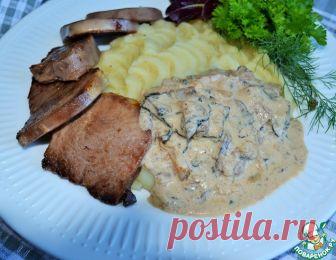 Жареный язык с грибным соусом – кулинарный рецепт