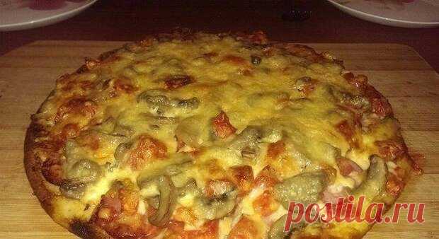 Супер быстрая и мега вкусная пицца. Делаю часто и без повода