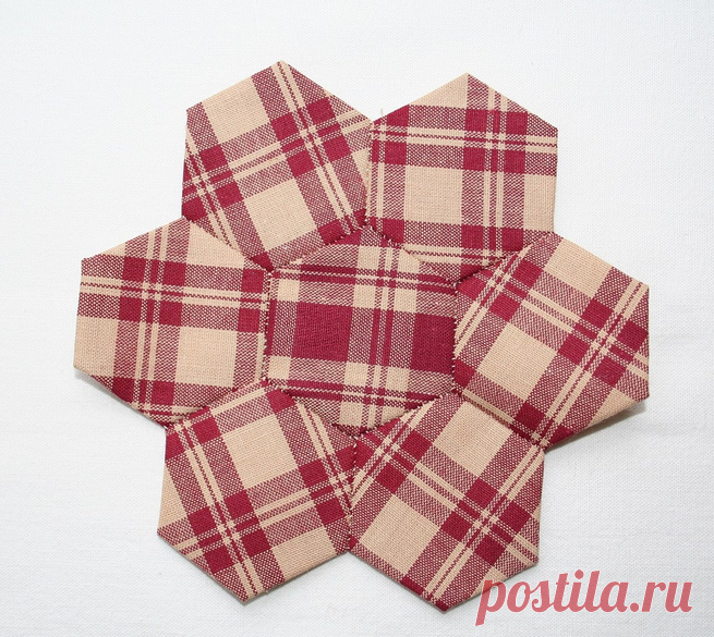 Одеяло в технике лоскутного шитья 