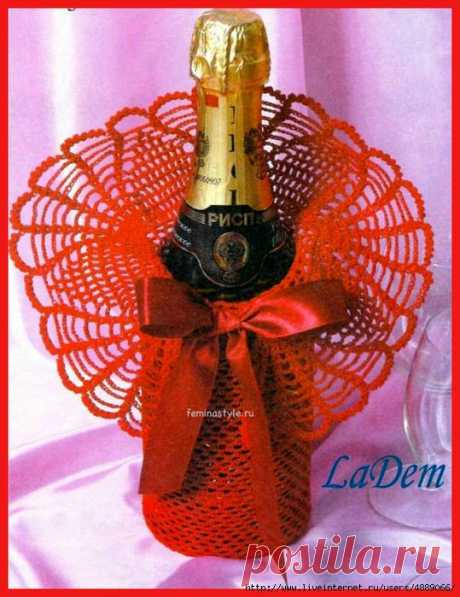 Вязаный декор : платье для бутылки