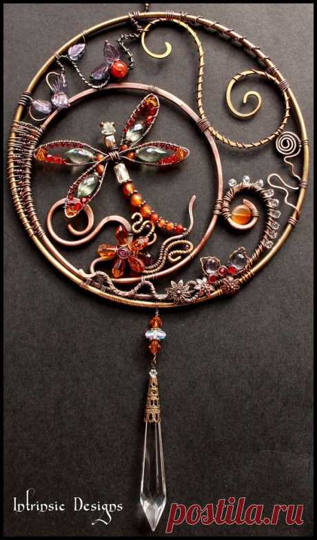Gemstone, Swarovski, wire wrapped Dragonfly Suncatcher | Náramky a náušnice