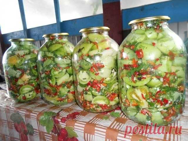 Маринованные зеленые помидоры 

Рецепт проверен годами. А уж какие вкусные эти помидоры,девочки... ОООООООООООООчень ядреные,острые. Мужчины отдают им первое место среди закруток,вот так вот.
Так что,делюсь с вами. Рецепт от Мамы (с большой буквы!) моей подруги. 


Ингредиенты и способ приготовления смотрите на нашем сайте http://vkusno.quhonka.ru/recipes/80702/marinovannye-zelenye-pomidory-2.html?t=0905