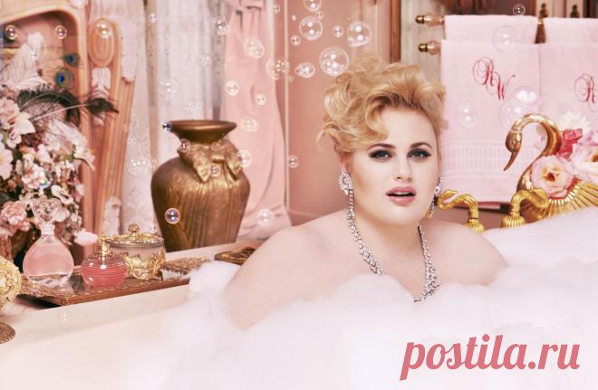 Как лишний вес влияет на отношения?

Одни ведут отчаянную борьбу с лишним весом, другие пытаются справиться с комплексами по поводу своей внешности. Однако, когда люди становятся парой, их восприятие собственного тела переживает определенные изменения. Помимо этого, изменения могут произойти и в весе, так как влюбленные начинают не только видеть себя глазами своего партнера, но и разделять некоторые его привычки. Как такое явление может сказаться на отноше>>>