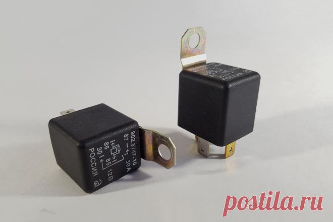 Автомобильные реле: устройство, выбор и проверка - Колеса.ру Машины год от года становятся все умнее – они уже самостоятельно вращают рулем, меняют жесткость подвески, делают водителю массаж пятой точки и многое другое… Однако конечный исполнительный механизм большинства электрических цепей автомобиля, скромная «рабочая лошадка» – это реле, практически не изменившее свою конструкцию аж с 1831 года, когда впервые было изобретено… Что обычному автовладельцу полезно знать о реле?