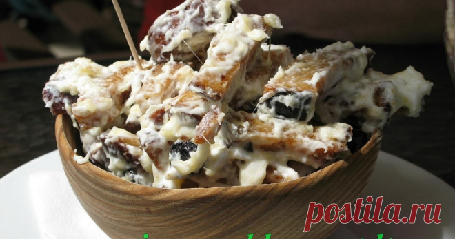 Литовский хлеб с сыром и чесноком. Обалденно вкусно!    Вкуснейшее блюдо, от которого не оторваться!  Очень-очень-очень вкусно, попробуйте это обязательно!  В Литве это подают в кафе к пиву.   ...