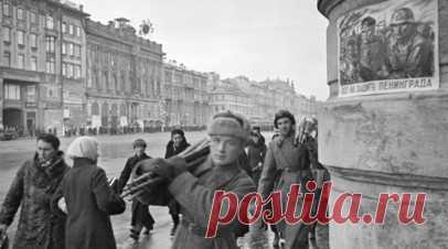 Пережившая блокаду Ленинграда Антонина Закржевская рассказала, как потеряла маму. В 80-ю годовщину полного освобождения Ленинграда от фашистской блокады Антонина Закржевская рассказала RT, как, будучи маленьким ребёнком, потеряла маму, которая в период блокады много работала и заболела перитонитом. Читать далее