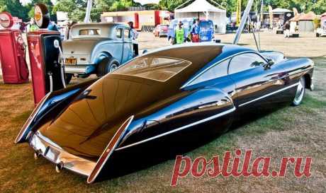 1948 Cadillac Sedanette - cant believe people used to drive cars like this!?!? Damn...
