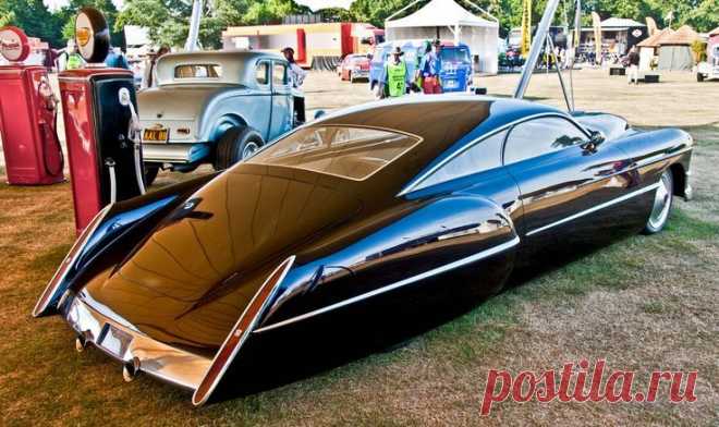 1948 Cadillac Sedanette - cant believe people used to drive cars like this!?!? Damn...