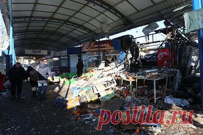 В ООН призвали провести независимое расследование удара по Донецку. Управление верховного комиссара ООН по правам человека (УВКПЧ ООН) высказалось за проведение тщательного, оперативного и независимого расследования для установления фактов и ответственности за удары по Донецку. Отмечается, что расследование должно установить, нарушило ли это нападение применимые правила ведения боя.