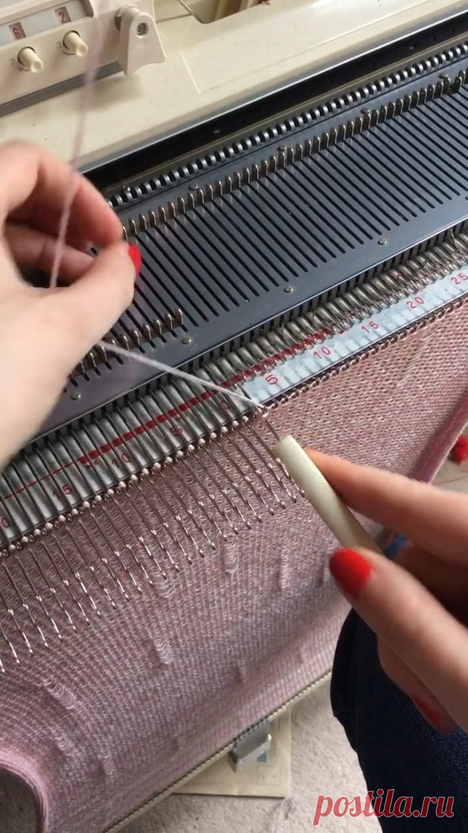Quick cast off that takes a bit of practice but once mastered is quicker than transfer tool. I’ll be teaching this on my new online machine knitting workshops launching soon