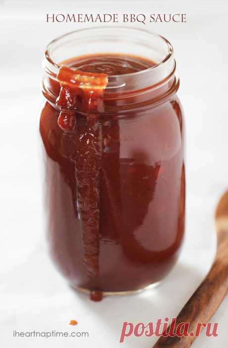 Homemade BBQ sauce recipe - I Heart Nap Time Tonight we were craving homemade BBQ chicken pizzas (recipe coming tomorrow) and I ran out of BBQ sauce. What’s a DIY girl to do? Make it herself! Who knew homemade BBQ sauce was so easy to make? Plus it tastes AMAZING!! This recipe has lots of flavor! I kept adding more spices to get the …