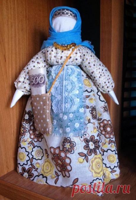 ЗАГОВОР ДЛЯ ТЕХ , КТО ВЕДЁТ СВОЙ БИЗНЕС , ДЕЛО 
В трёх разных храмах купите три свечи. Ровно в полночь, зажгите дома свечи, перекреститесь и скажите: 
" В моём царстве, в моём государстве, в моём земном терему нет места врагу. Три свечи зажгу, Господа Бога призову,я Ему поклонюсь, я Ему помолюсь. Помоги, Господи, мне Божией рабе. Как славу Твою святую никто не считает, как она прибавляется и не тает, так бы и моих денег было не сосчитать, и чтобы никто не смог у меня их от...