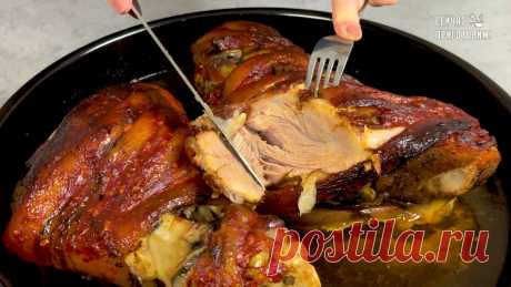 Если готовить рульки то только так: без пива, без кваса. Это настолько вкусно, что я готовлю сразу две рульки! | Сейчас Приготовим! | Дзен