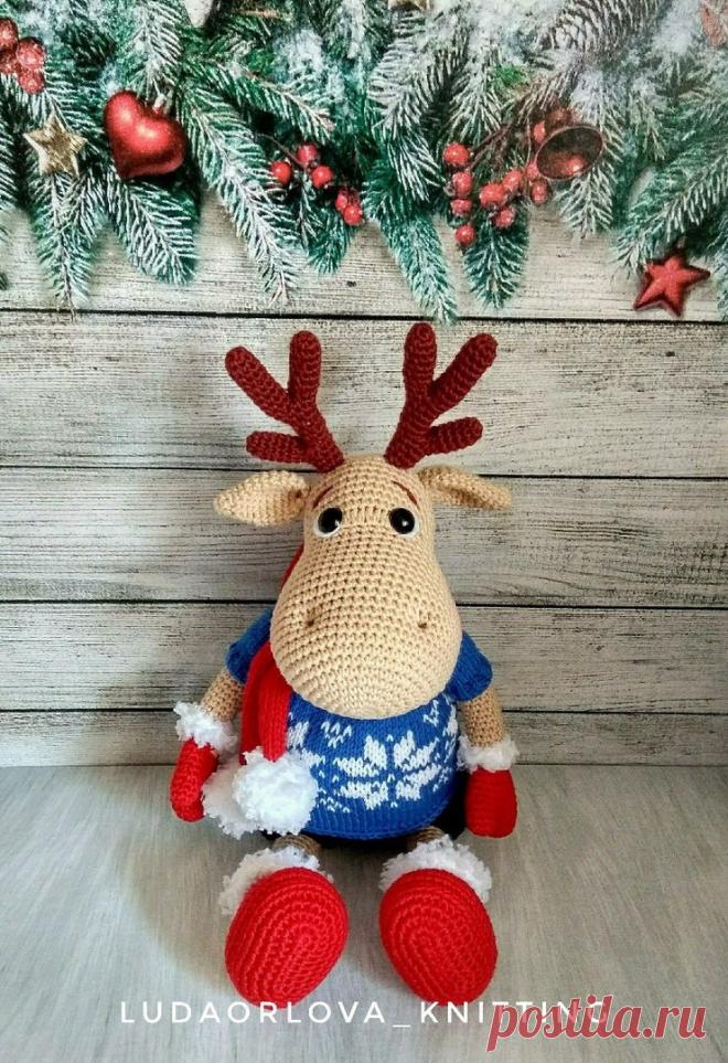 Олень крючком Олень крючком Олень крючком Как связать игрушку крючком? Вяжем красивого оленя крючком. Подробный мастер класс по вязанию оленя крючком вы найдете в прикрепленном ниже файле MK_Olen_RudolfСкачать…