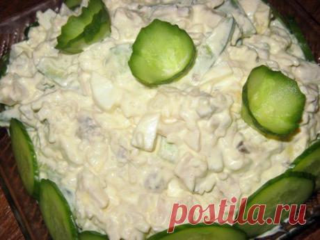 Салат из кальмара, риса и яиц
Для приготовления блюда Салат из кальмара, риса и яиц необходимы следующие ингредиенты: кальмары 500 гр, яйца 4 штуки, рис 200 гр, огурцы свежие 200 гр, майонез, растительное масло, соль по вкусу.