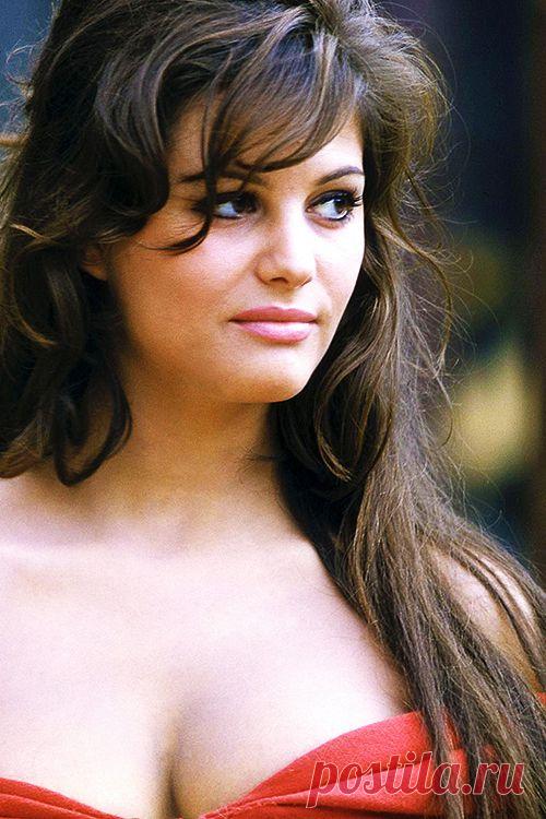 Клаудия Кардинале