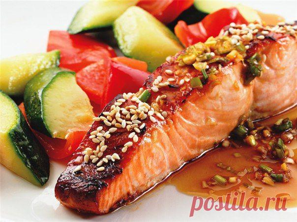 Лосось в соево-медовом маринаде