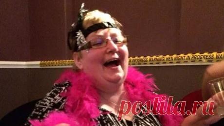 Шотландка за 6 лет украла на работе $1,8 млн и потратила их на роскошную жизнь. В Шотландии посадили в тюрьму женщину, которая украла на работе $1,8 млн, пишет Daily Record. Эти деньги она потратила на дорогие покупки и роскошную жизнь. Как пишут СМИ, 55-летняя Колин Мюрхед в течение шести лет воровала деньги на ...