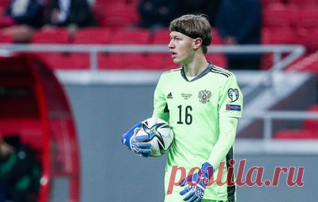 Сафонов заявил, что был рад вернуться в ворота сборной России в матче со словаками. Голкипер впервые сыграл за национальную команду после чемпионата Европы