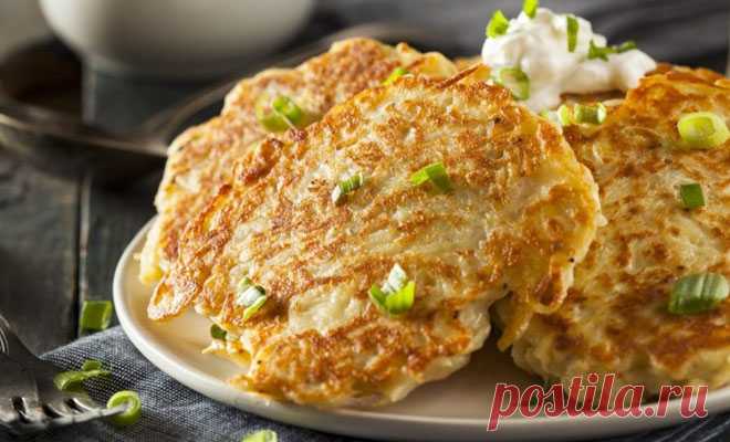 Картофельные оладьи: 4 потрясающих рецепта 
            Оладьи из картофеля – вкусное, простое и универсальное блюдо. Они подходят и для завтрака, и для обеда, и для ужина. Эти 4 несложных и прекрасных рецепта заставят вас в этом убедиться и …