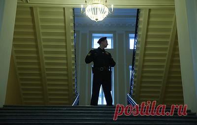 Срок следствия по делу главы издательства "Джем" продлили до 20 февраля. Андрей Черкасов не признает вину в мошенничестве и настаивает на гражданско-правовом характере в деле