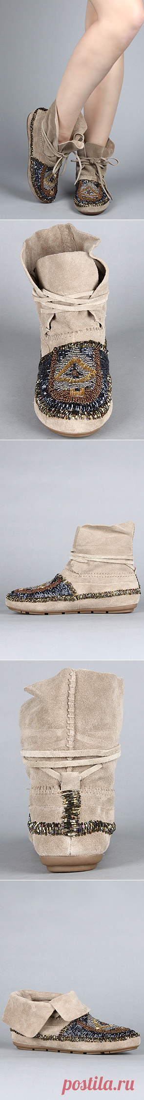 House of Harlow 1960 The Madison Shoe in Mushroom - Karmaloop.com