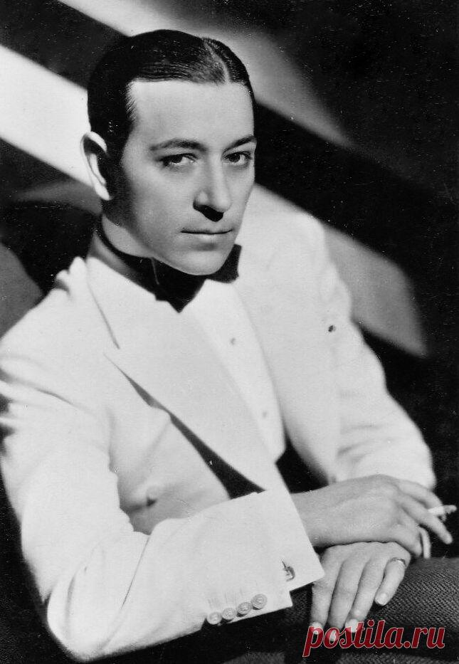 Джордж Рафт, 26 сентября, 1901
• 24 ноября 1980