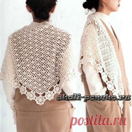 Ажурная шаль с каймой из мотивов