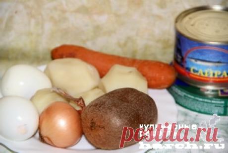 Салат с консервированной сайрой и киви «Круиз» | Фоторецепт с подробным описанием от Харч.ру