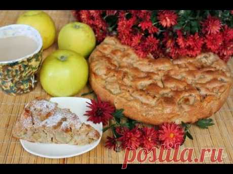 Шарлотка в силиконовой форме в духовке Яблочная шарлотка, пожалуй, самый любимый осенний пирог. Проще всего приготовить шарлотку в силиконовой форме. Пирог отлично запекается, получается сочным и ...