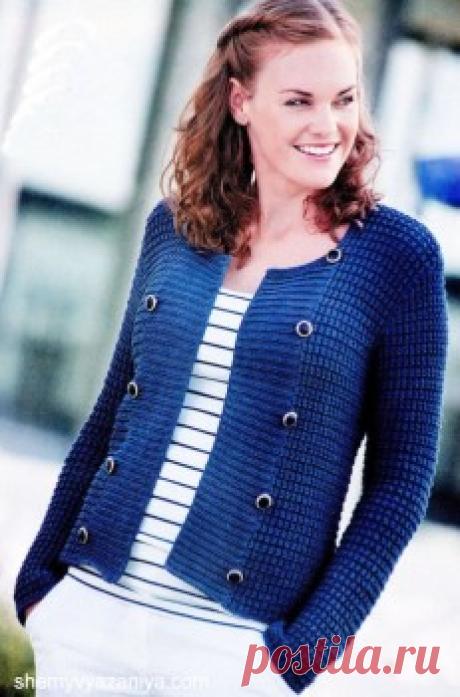 Жакет с пуговицами рельефным узором