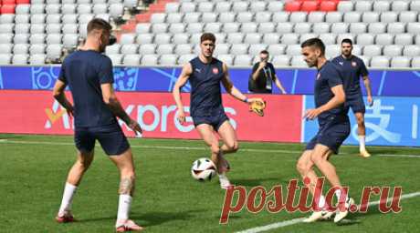 Божович — о возможном снятии Сербии с Евро: УЕФА должен наказать Албанию и Хорватию. Бывший главный тренер московского «Динамо» Миодраг Божович прокомментировал возможное снятие Сербии с чемпионата Европы. Читать далее