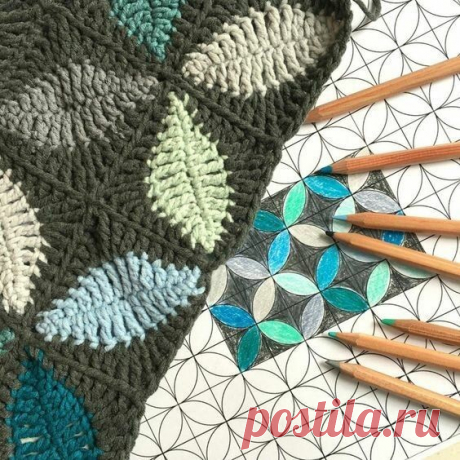 Мелкий мотив "лист в квадрате"  крючком. Схема. / knittingideas.ru