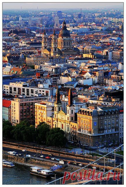Budapest, Hungary,  
flickr от Brady Fang (Shanghai)  |  Pinterest: инструмент для поиска и хранения интересных идей