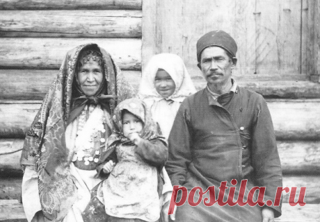 Процесс этногенеза большинства народов носил запутанный и сложный характер. Не является исключением и этногенез русского народа. На огромных просторах современной европейской части России долгое время преобладали финно-угорские племена.
