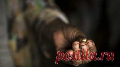 В Турции на золотом руднике произошёл обвал, под завалами находятся рабочие. В Турции на золотодобывающей шахте в провинции Эрзинджан произошёл обвал, рабочие находятся под завалами. Об этом сообщил губернатор провинции Хамза Айдогду. Читать далее