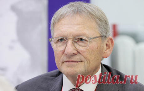 Борис Титов: наши специалисты вывели полезный продукт из косточки винограда. Спецпредставитель президента РФ по связям с международными организациями для достижения целей устойчивого развития, сопредседатель российско-китайского Комитета дружбы, мира и развития Борис Титов дал большое интервью ТАСС. Во второй части он рассказал об усилиях России и мира по спасению планеты, работе специалистов по получению полезного антиоксиданта из виноградной косточки, а также ответил на вопрос, какие товары…