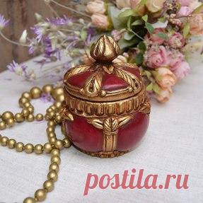 Вчера у нас в гостях была Зоя Меркулова с мастер-классом “Роспись - это целое искусство”! На своем выступлении мастер раскрыла секреты и хитрости этой техники и научила всех участников создавать нужный узор или рисунок на той или иной поверхности! 
А сегодня у Вас есть возможность приобрести совершенно новые мастер-классы, которые Зоя Меркулова подготовила специально для участников Рождественских встреч 

НОВИНКА! Видео мастер-класс Создай неповторимую форму заготовки. Шка...