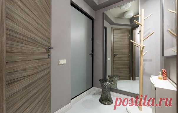 Как хранить вещи в маленькой прихожей: 64 полезных предмета